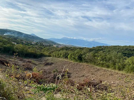 Grundstück in Radanovići 506 m²